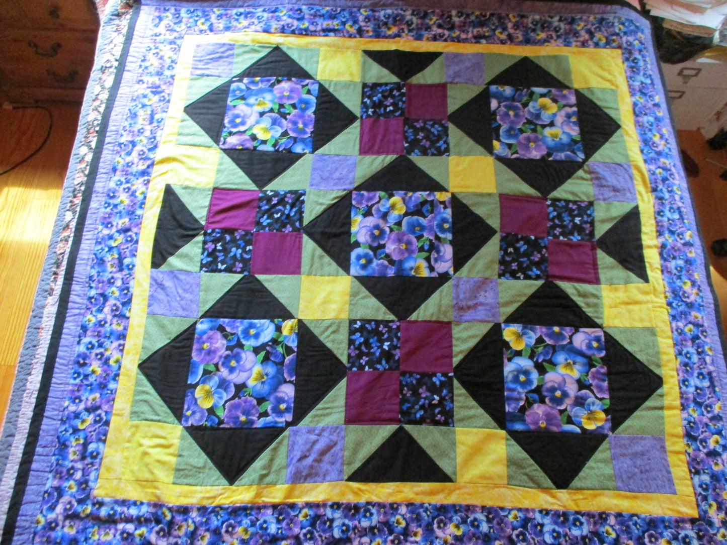Pansy Lap Quilt